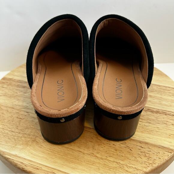 Vionic Kacie Clog in Black Suede - Picture 6 of 9